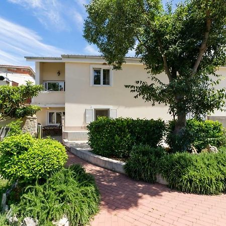 Apartmani Vinko Tribunj-Sovlje Tribalj Exteriör bild